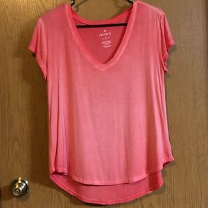 NWOT! Pink AEO tee